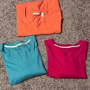 Women's Active Core V-Neck Tunics  size Xl - Set of 3